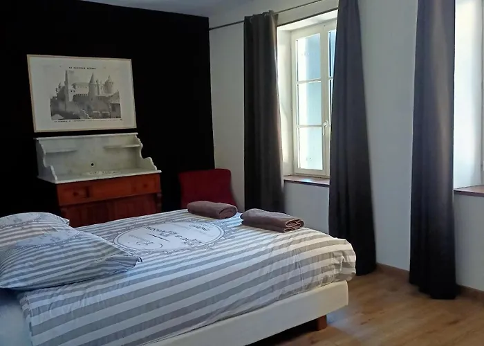 Tatil Evi Un Dans La Cite